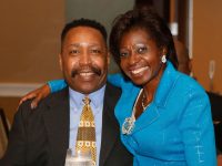 44162576_1891845500903800_8470862950205227008_n